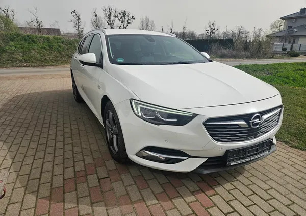 opel insignia Opel Insignia cena 47999 przebieg: 203000, rok produkcji 2019 z Września
